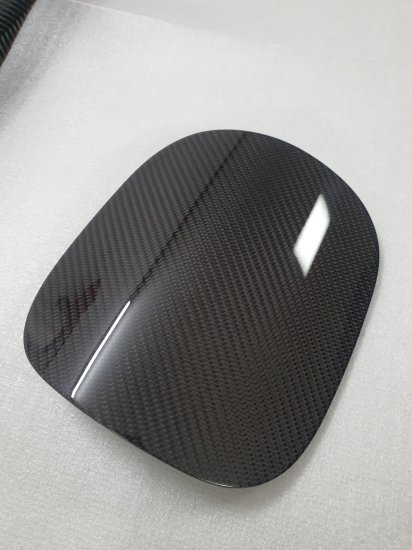 (image for) KDM Racer KIA K5 Carbon Fiber Fuel Door 2021 – 2024 - Click Image to Close